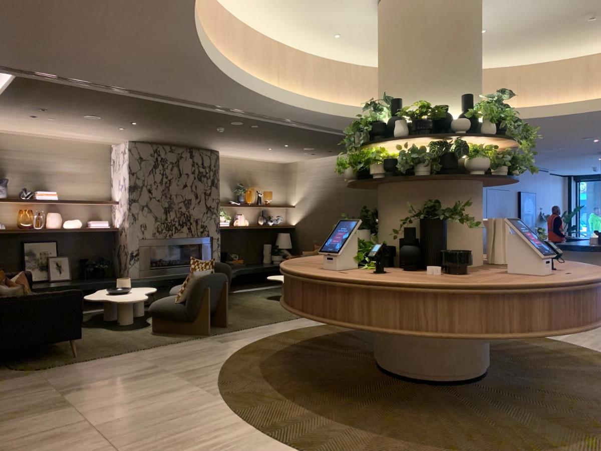 Rydges Melbourne Hotel Bagian luar foto